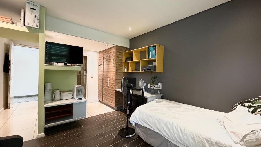 1 Bedroom Property for Sale in Universiteitsoord Western Cape